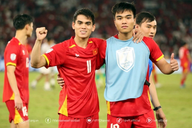 U23 Việt Nam không có HLV Kim Sang-sik khi đối đầu nhà vô địch châu Á tại giải Trung Quốc